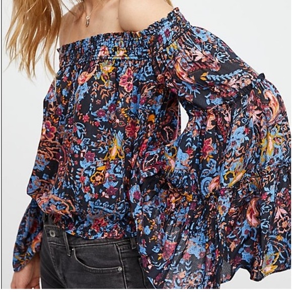 Free People Free Spirit off the shoulder top - Picture 2 of 7